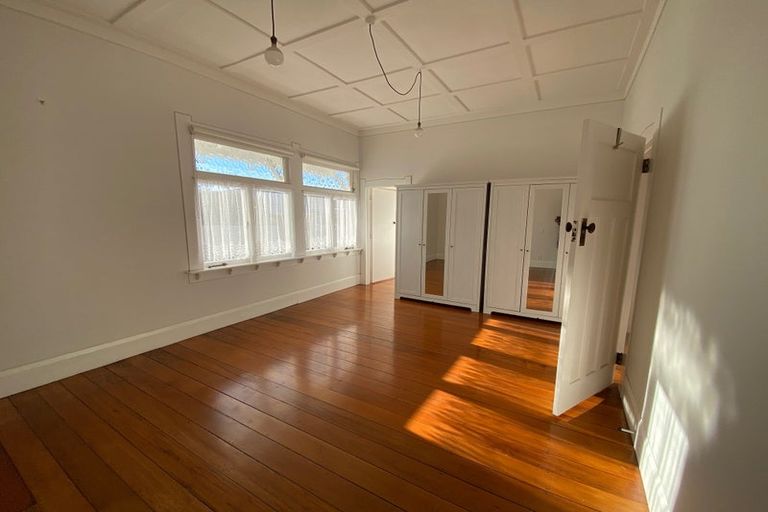 Photo of property in 49a Brandon Road, Glen Eden, Auckland, 0602