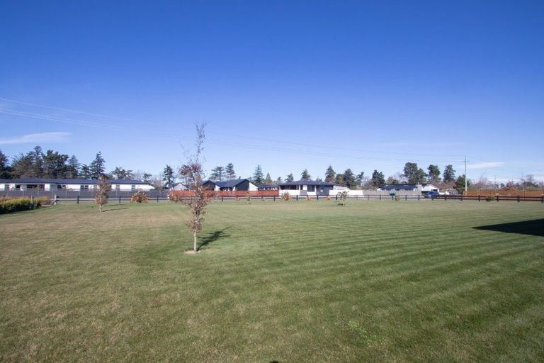 Photo of property in 142 Tarbottons Road, Tinwald, Ashburton, 7700