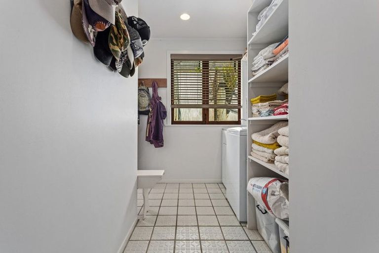 Photo of property in 16 Pohutukawa Avenue, Ohope, 3121