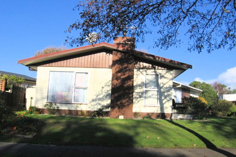 Photo of property in 99 Apollo Parade, Milson, Palmerston North, 4414
