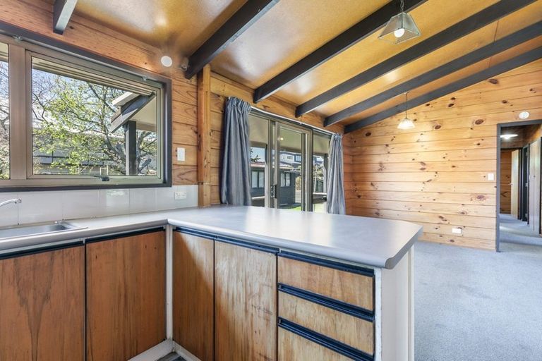 Photo of property in 2 Hyde Avenue, Richmond Heights, Taupo, 3330