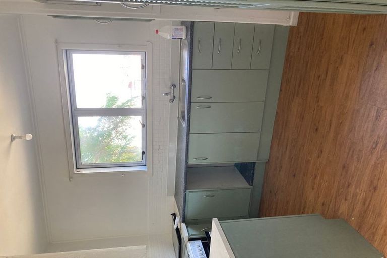 Photo of property in 16 Thompson Terrace, Manurewa, Auckland, 2102