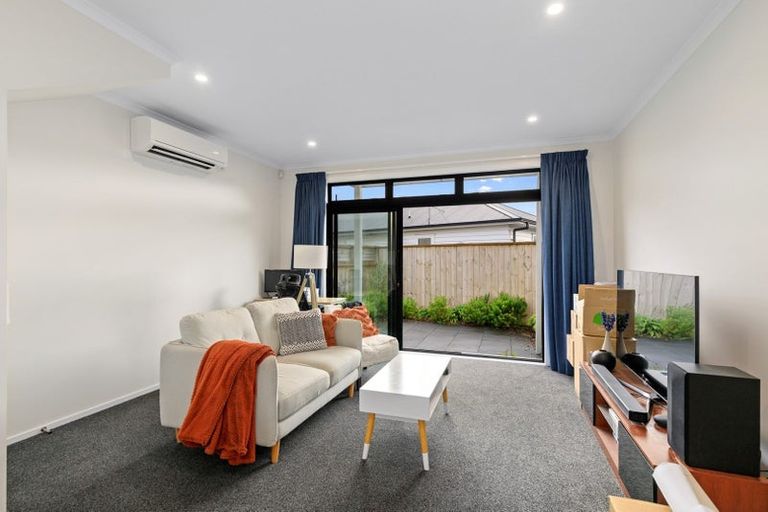 Photo of property in 20 Kauamo Close, Waiwhetu, Lower Hutt, 5010