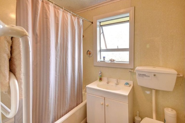 Photo of property in 36 Puketai Street, Andersons Bay, Dunedin, 9013