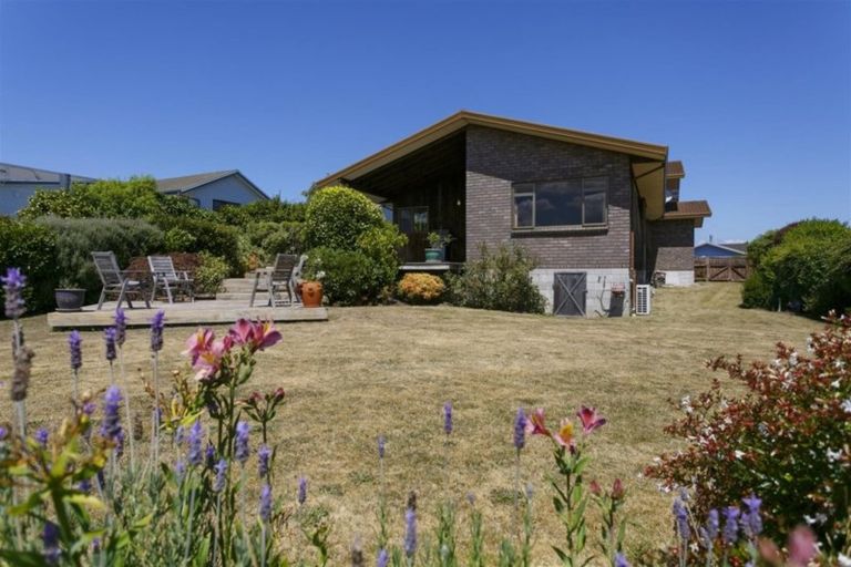 Photo of property in 20 Golders Place, Richmond Heights, Taupo, 3330
