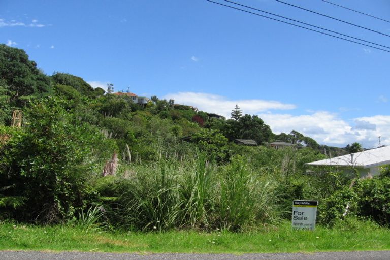 Property details for 92 Coromandel Road, Oneroa, Waiheke Island, 1081