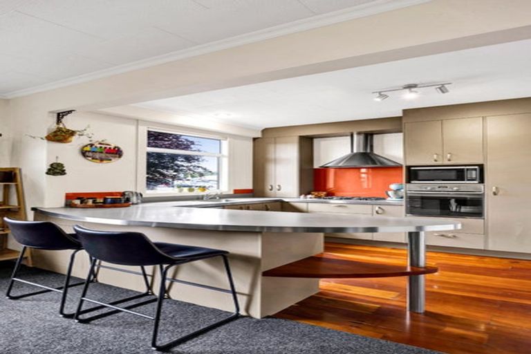 Photo of property in 24 Sanders Avenue, Westown, New Plymouth, 4310