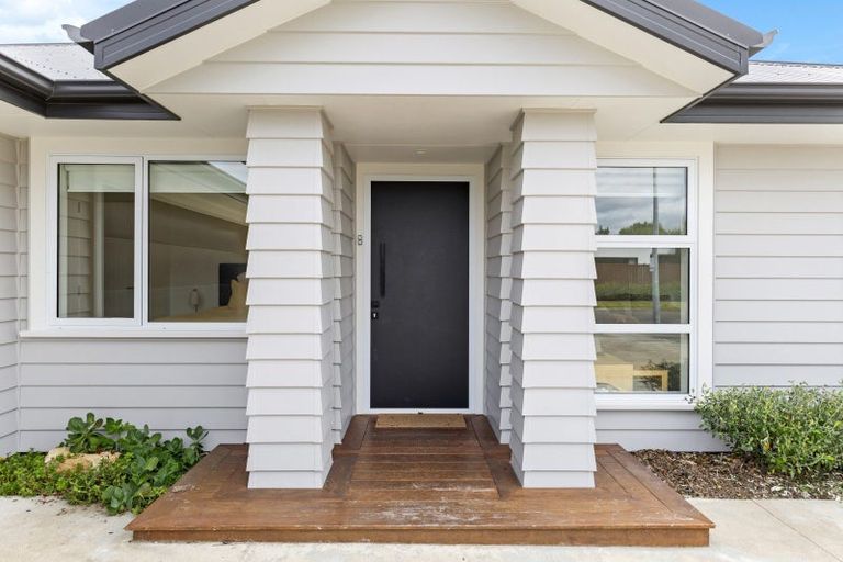 Photo of property in 31 Freedom Drive, Kelvin Grove, Palmerston North, 4414