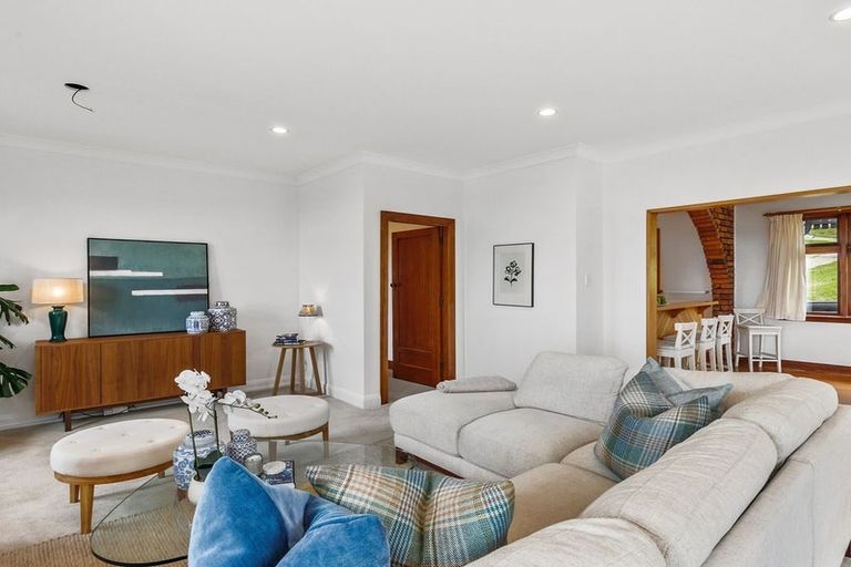 Photo of property in 117 Forfar Street, Clyde Hill, Dunedin, 9011