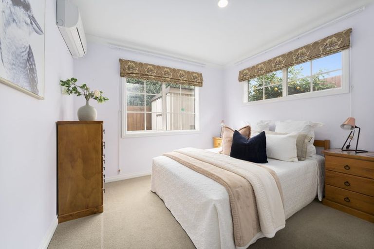 Photo of property in 14 Pittville Place, Henderson, Auckland, 0612