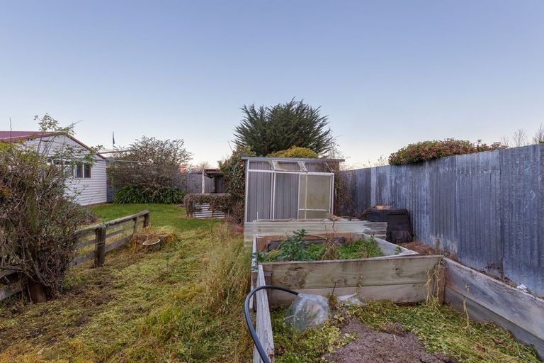 Photo of property in 27 Coronation Street, Waimate, 7924