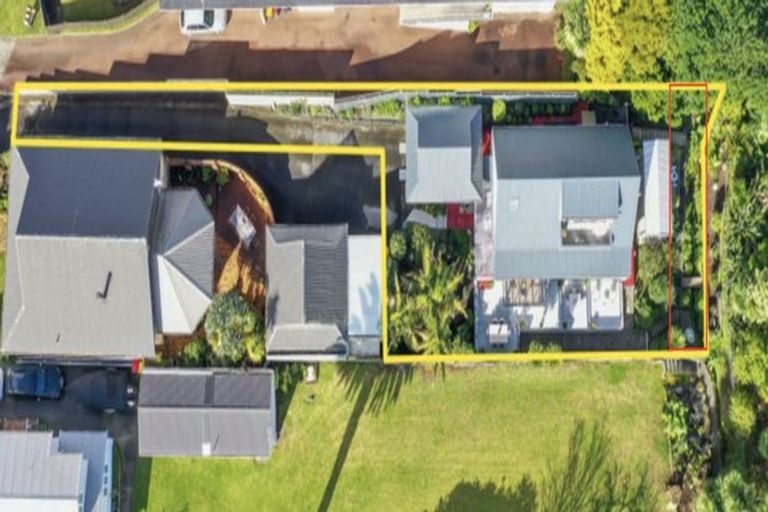 Photo of property in 1/50 Sale Street, Cockle Bay, Auckland, 2014