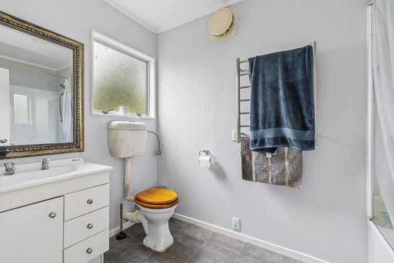 Photo of property in 25 Govind Grove, Ngaio, Wellington, 6035