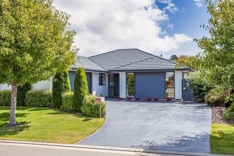 Photo of property in 10 Loxley Place, Lincoln, 7608