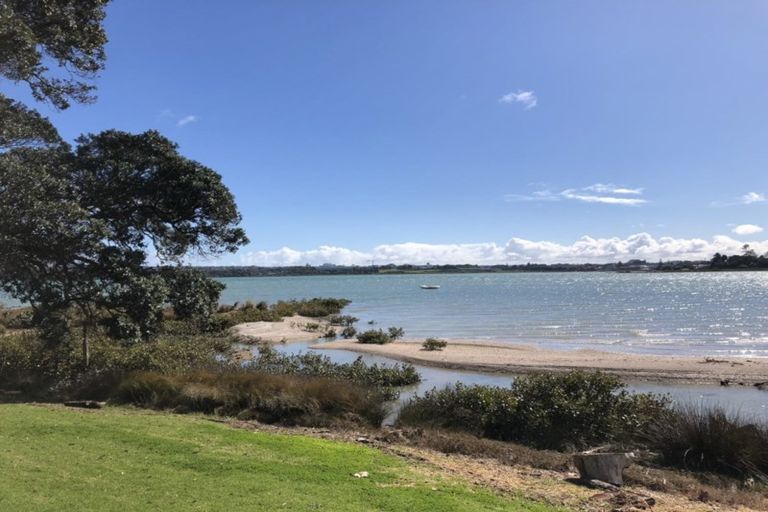 Photo of property in 63a Beresford Street, Bayswater, Auckland, 0622