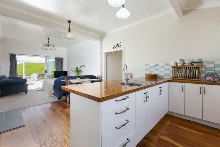 Photo of property in 1228 Ohiti Road, Crownthorpe, Hastings, 4179