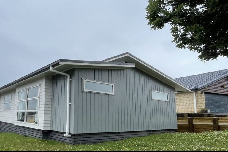 Photo of property in 1 Aurora Avenue, Welcome Bay, Tauranga, 3112