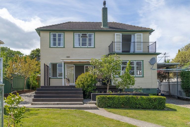 Photo of property in 3 Stamford Place, Lansdowne, Masterton, 5810