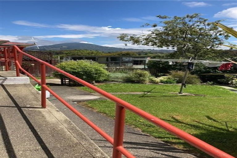 Photo of property in 6 Brooklyn Street, Green Island, Dunedin, 9018