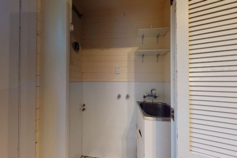 Photo of property in 75 Chamberlain Road, Karori, Wellington, 6012