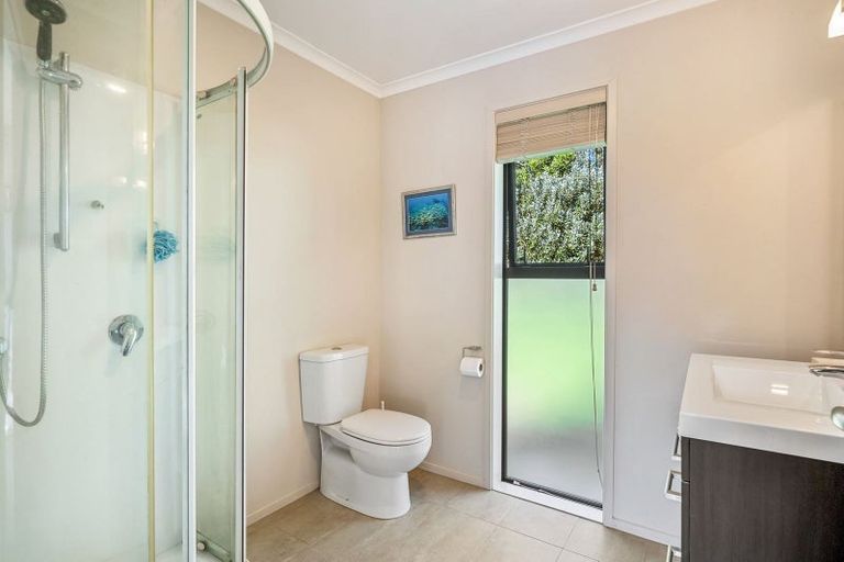 Photo of property in 53b Takapu Road, Manakau, Levin, 5573