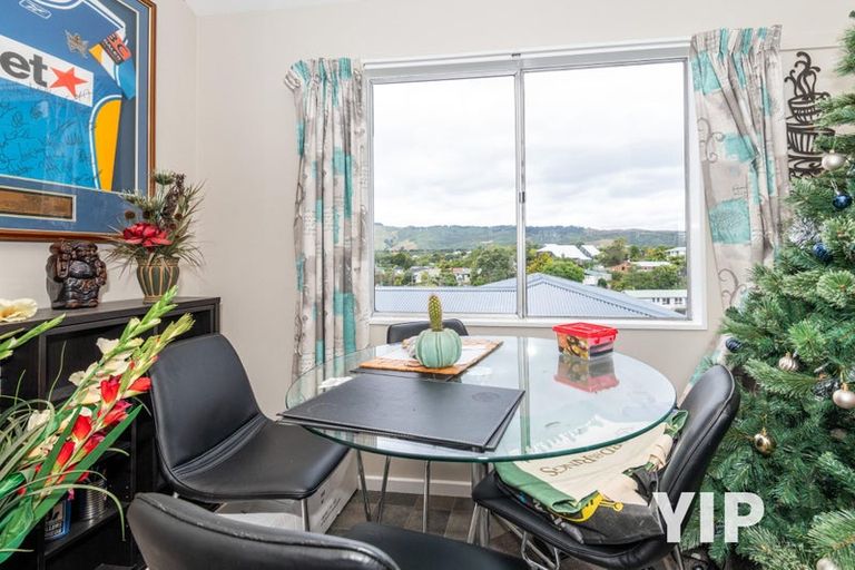 Photo of property in 1/71 Larsen Crescent, Tawa, Wellington, 5028
