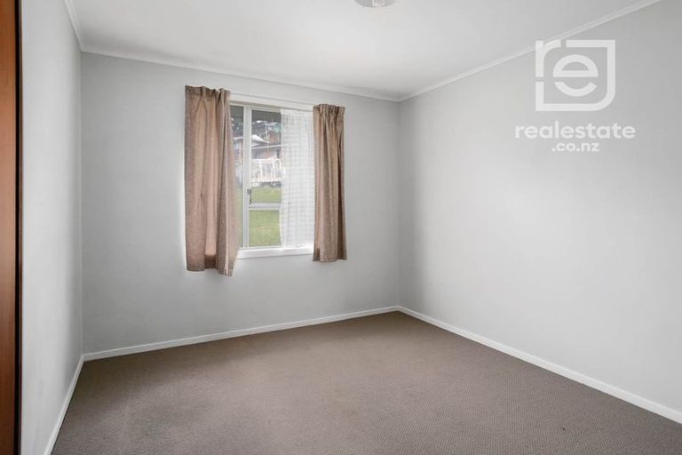 Photo of property in 59 Peach Road, Glenfield, Auckland, 0629