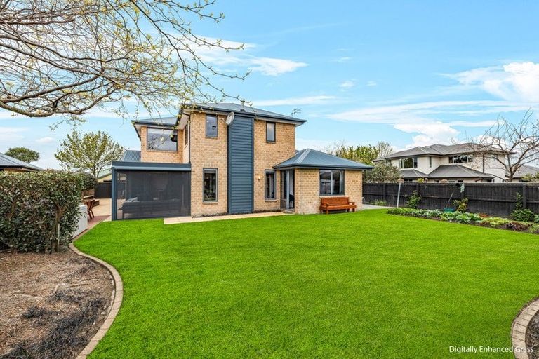 Photo of property in 21 Kohi Drive, Parklands, Christchurch, 8083