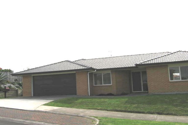 Photo of property in 3 Somerton Rise, Henderson, Auckland, 0612