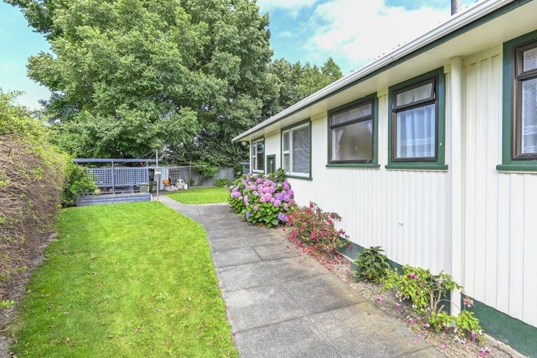 Photo of property in 418 Huia Street, Camberley, Hastings, 4120