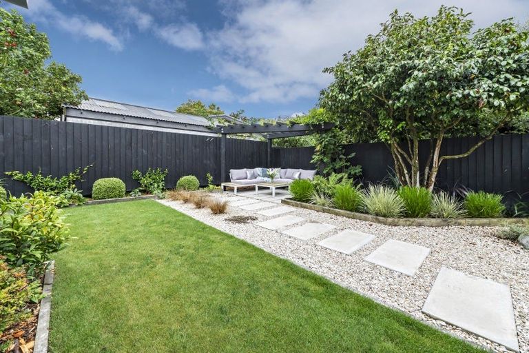 Photo of property in 79 Withells Road, Avonhead, Christchurch, 8042