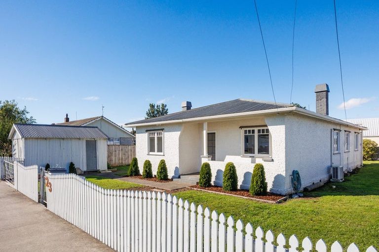 Photo of property in 23 Ross Street, Marton, 4710