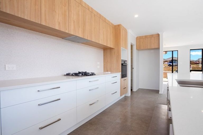 Photo of property in 7 Winspear Place, Omokoroa, 3114