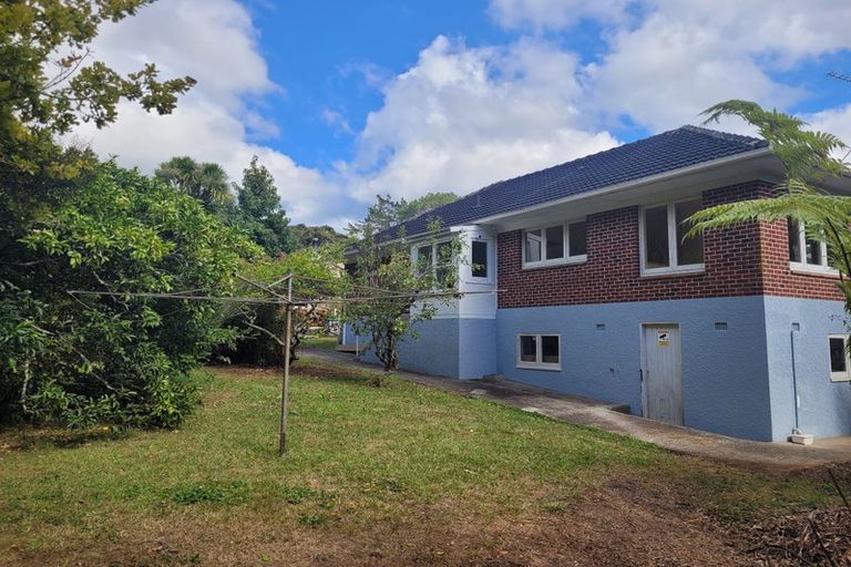 Photo of property in 368 Henderson Valley Road, Henderson Valley, Auckland, 0612