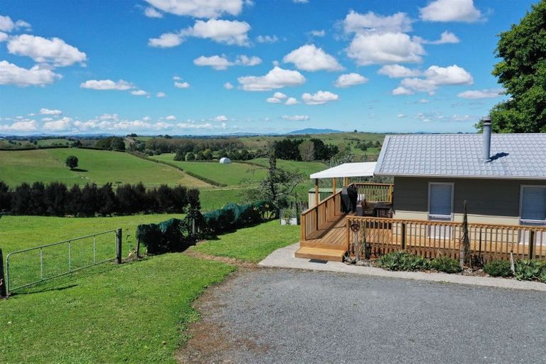 Photo of property in 28 Martelletti Road, Te Pahu, Hamilton, 3285