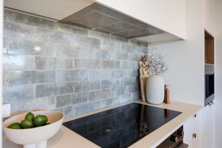 Photo of property in 68 Atlantic Drive, Fitzherbert, Palmerston North, 4410