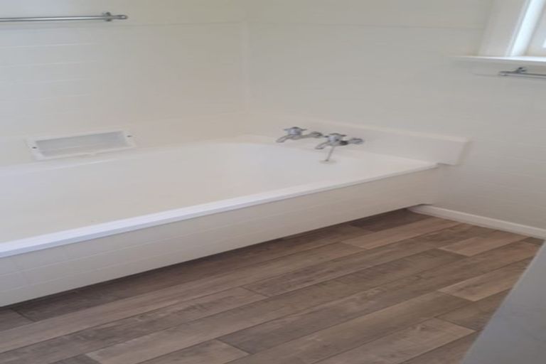 Photo of property in 4 Carlisle Street, Waimate, 7924