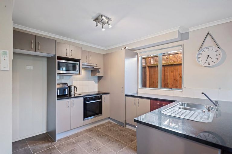 Photo of property in 25 Midshipman Court, Gulf Harbour, Whangaparaoa, 0930