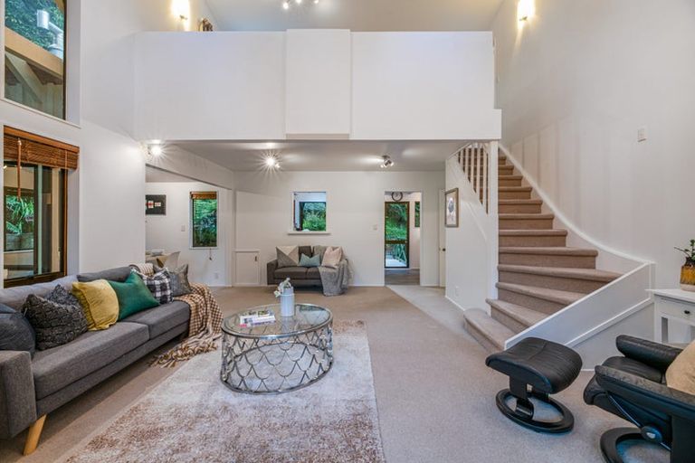 Photo of property in 576c South Titirangi Road, Titirangi, Auckland, 0604