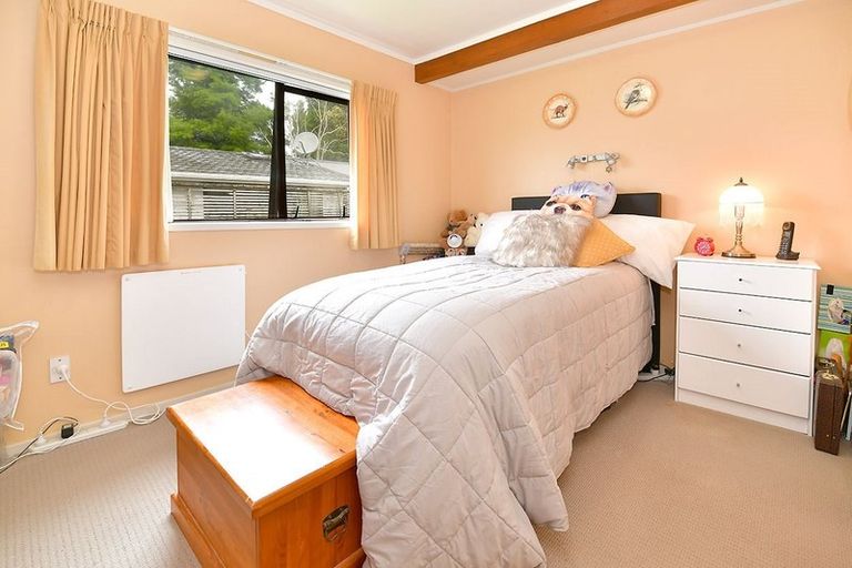 Photo of property in 5b Melanie Place, Orewa, 0931