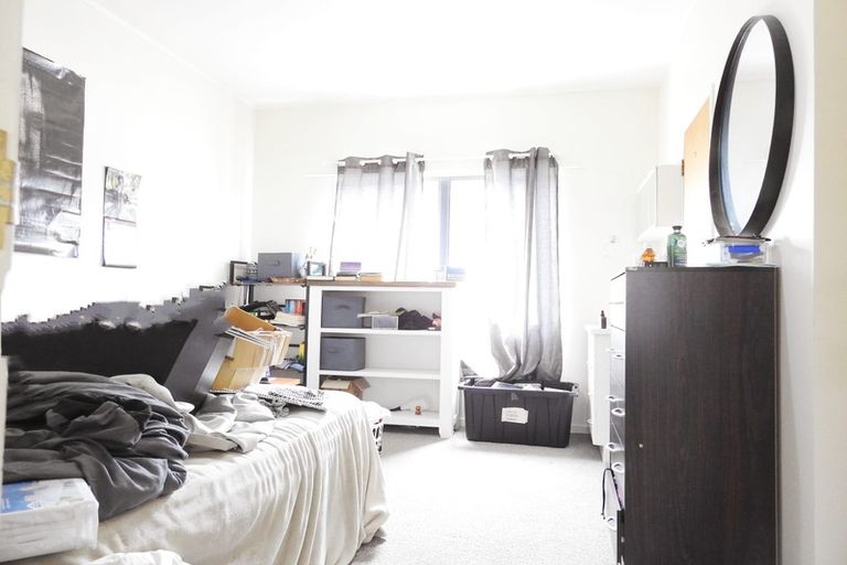 Photo of property in 64 De Quincey Terrace, Highland Park, Auckland, 2010