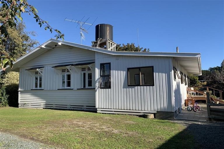 Photo of property in 37 School Road, Riwaka, Motueka, 7198