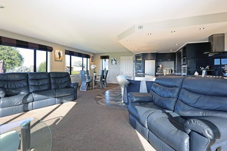 Photo of property in 21 North Ridge Drive, Oamaru North, Oamaru, 9400