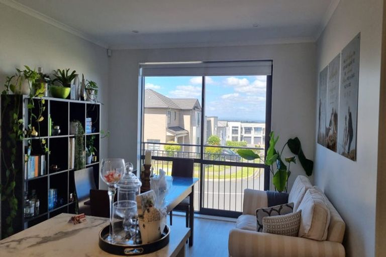 Photo of property in 22 Matairangi Avenue, Totara Heights, Auckland, 2105