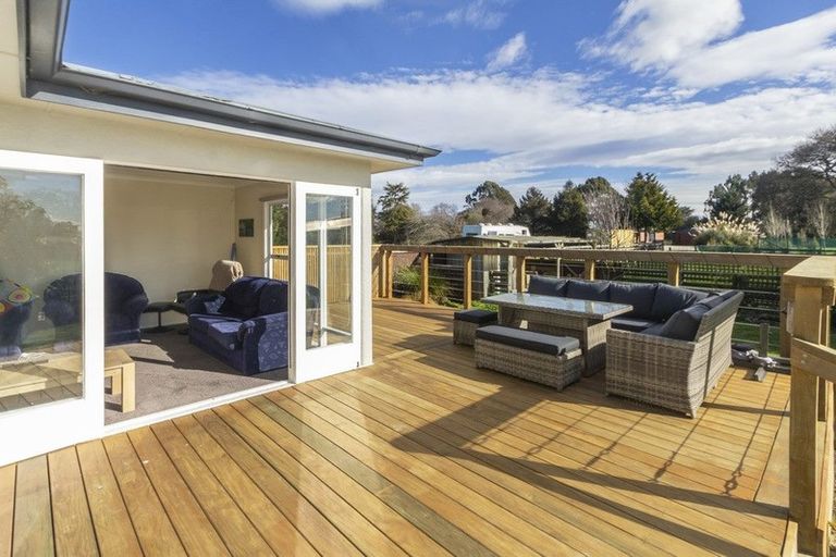 Photo of property in 76 Awamoa Road, Holmes Hill, Oamaru, 9401