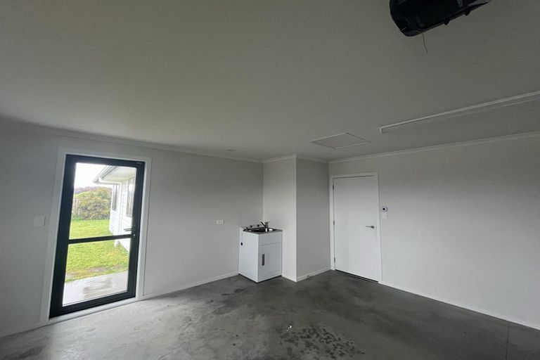 Photo of property in 68 Hinemoa Street, Levin, 5510