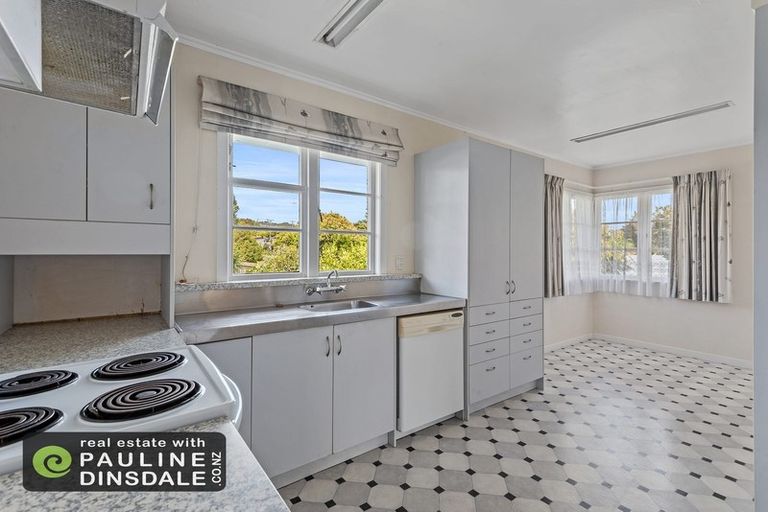 Photo of property in 5 Whangarei Heads Road, Onerahi, Whangarei, 0110