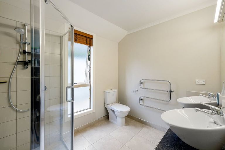 Photo of property in 14 The Peninsula, Huntington, Hamilton, 3210