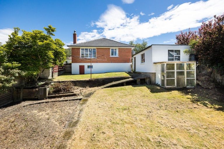 Photo of property in 112 Centennial Avenue, Helensburgh, Dunedin, 9010