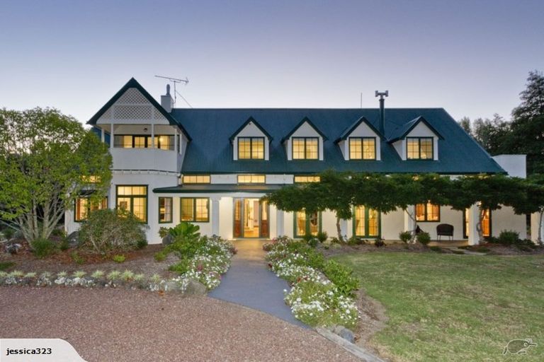 Photo of property in 636 Kahikatea Flat Road, Waitoki, Kaukapakapa, 0871